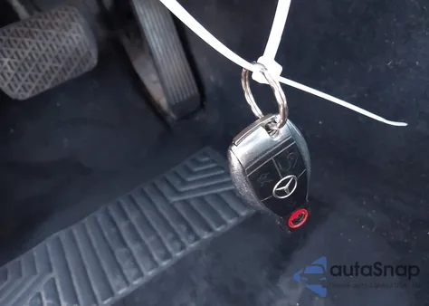 2005 Mercedes-Benz C 320 Luxury 4Matic z USA, uszkodzony, nr VIN WDBRF84J05F655379